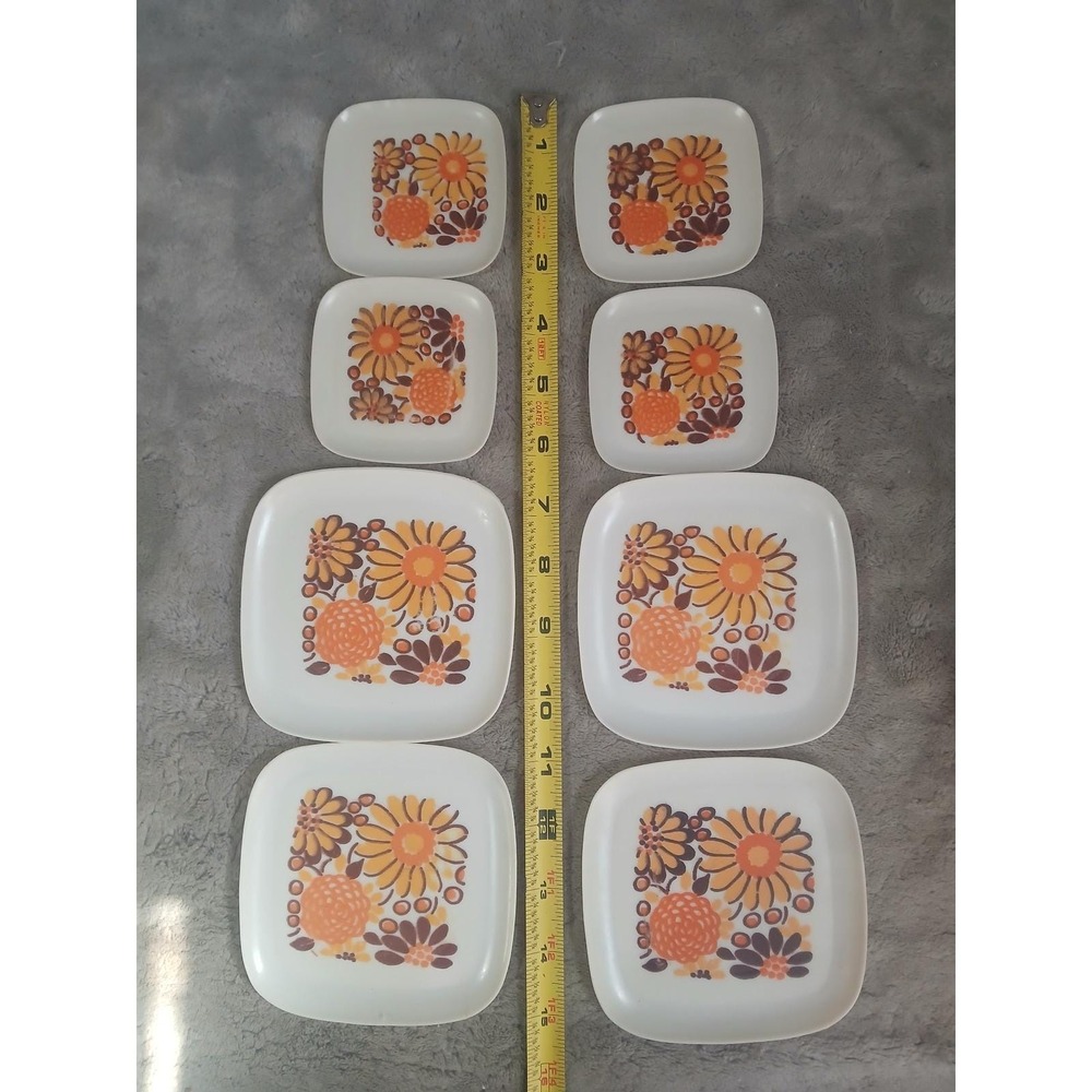 Vintage 70s Floral Plastic Plate Play Set 8pc Orange Yellow Retro Square - Picture 2 of 5